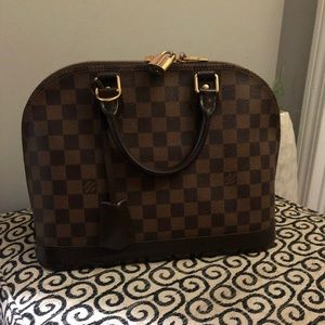 Louis Vuitton Alma PM Damier Ebene with dust bag, keys, receipt. Retail $2500
